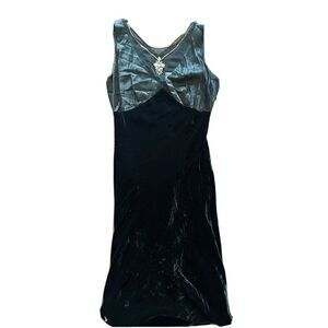 Adriana Papell Scoop Neck Silk Dress with Jewel Size 10